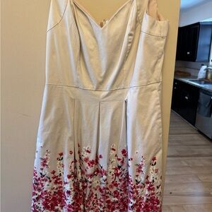 White House Black Market Strapless Dress - White and Red Floral